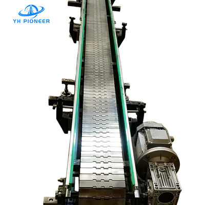 أنظمة ناقلات زجاجات عالية الكفاءة مع POM وألواح سلسلة الفولاذ المقاوم للصدأ للتعامل الموثوق به